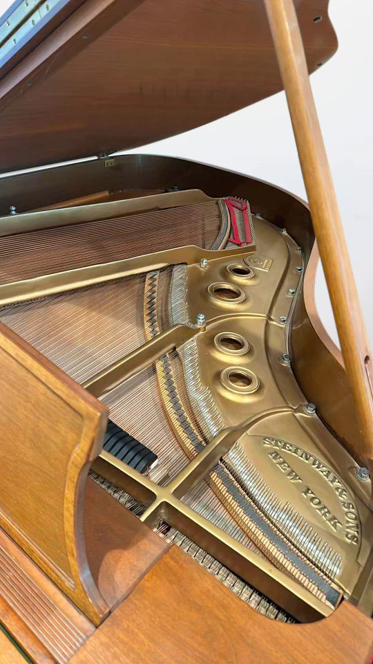1974 Steinway Grand Piano Model L | Walnut - Image 2