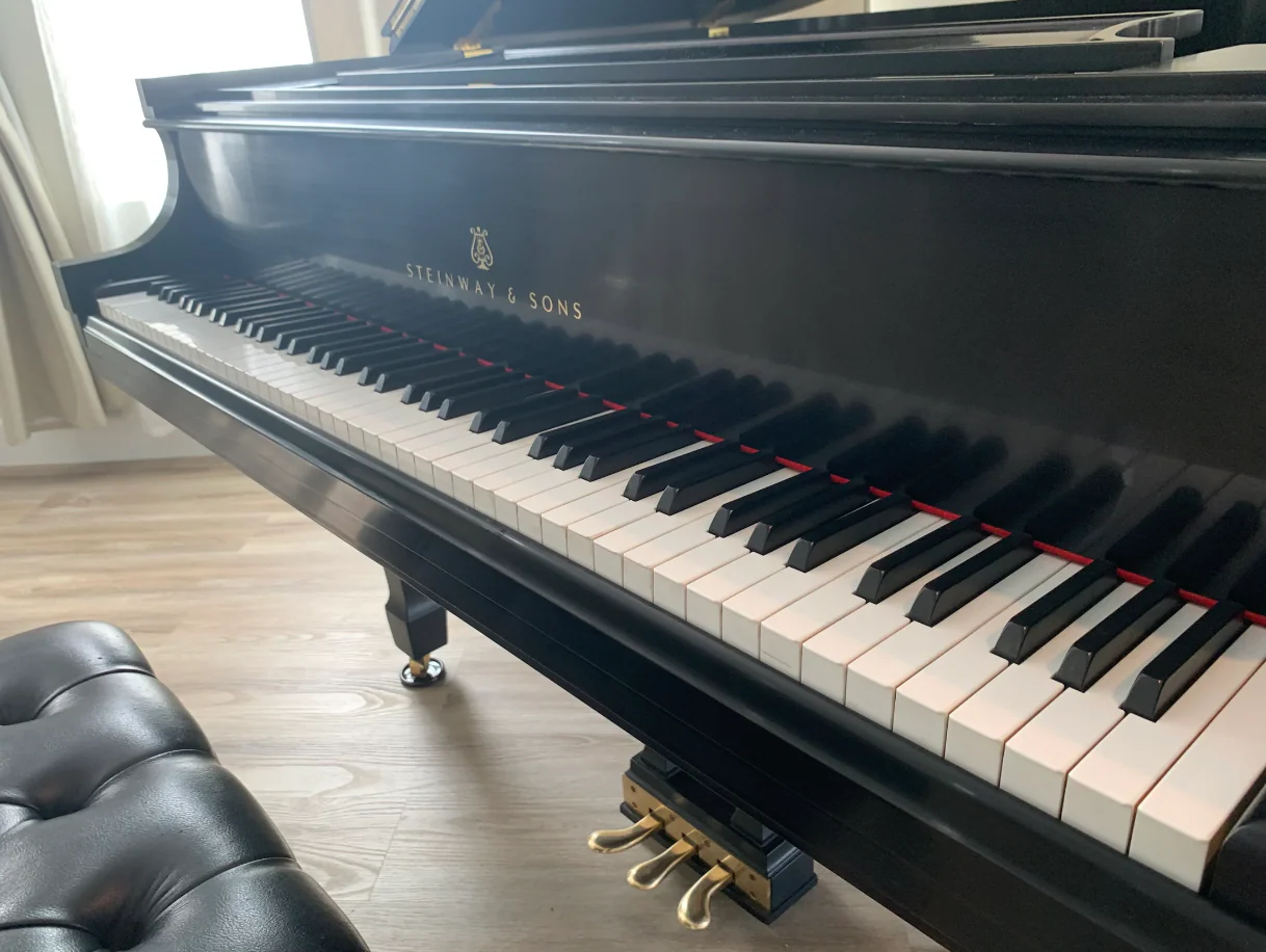 2005 Steinway Grand Piano Model M | Ebony - Image 2